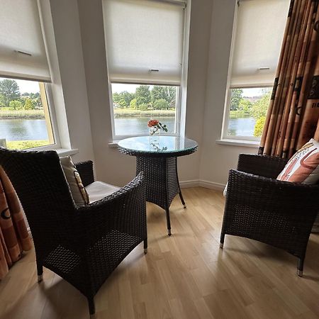 Coleraine Riverside Apartment 外观 照片